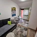 Hana Superior Appartement *