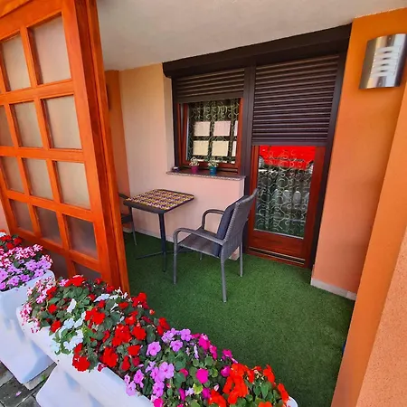 Hana Superior Apartment *